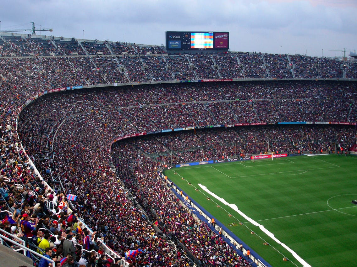 Inilah 5 Stadion Sepakbola Tercanggih Dunia, Ada yang Rumputnya Terlipat