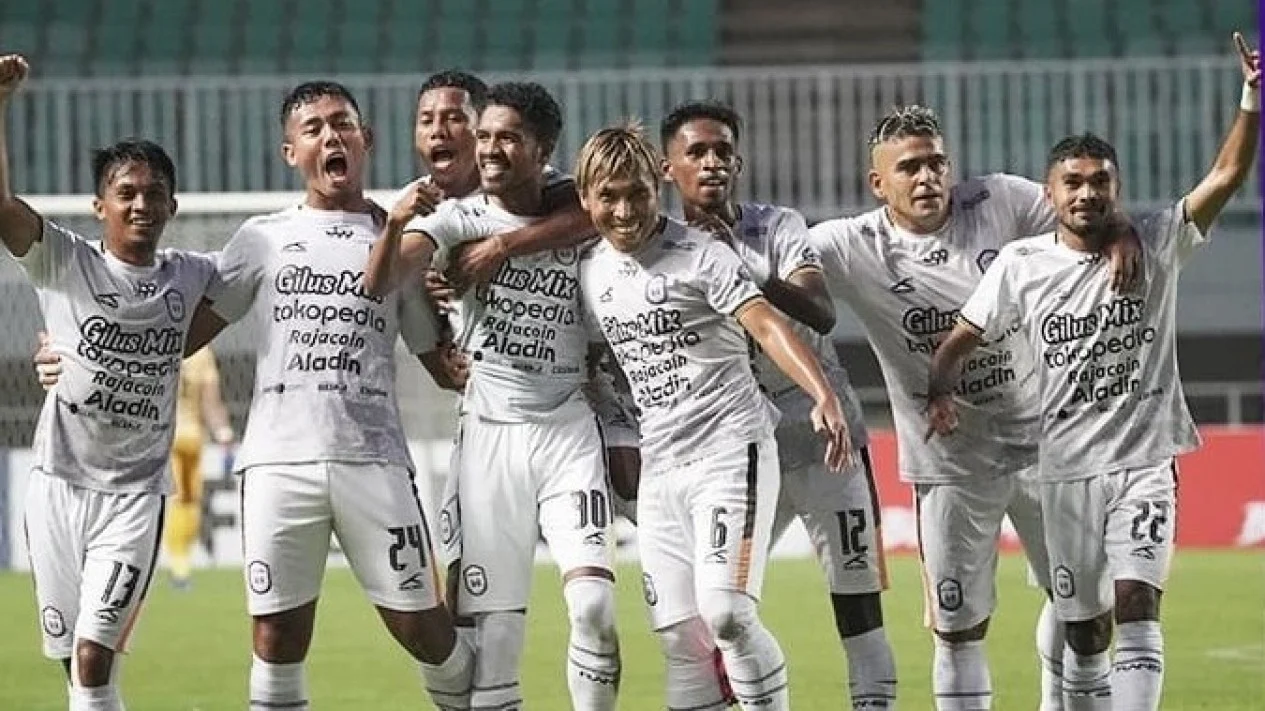 Deretan-Klub-Sepak-Bola-Indonesia-yang-Dibeli-Selebriti